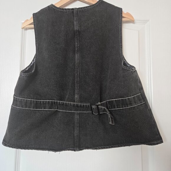 QM Women’s Black Denim Vest QM Button Front Pockets Asymmetrical - Picture 3 of 14